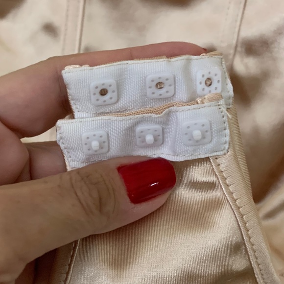 💃Very Sexy 💋Satin Bodysuit 💋Size:L - Picture 10 of 11